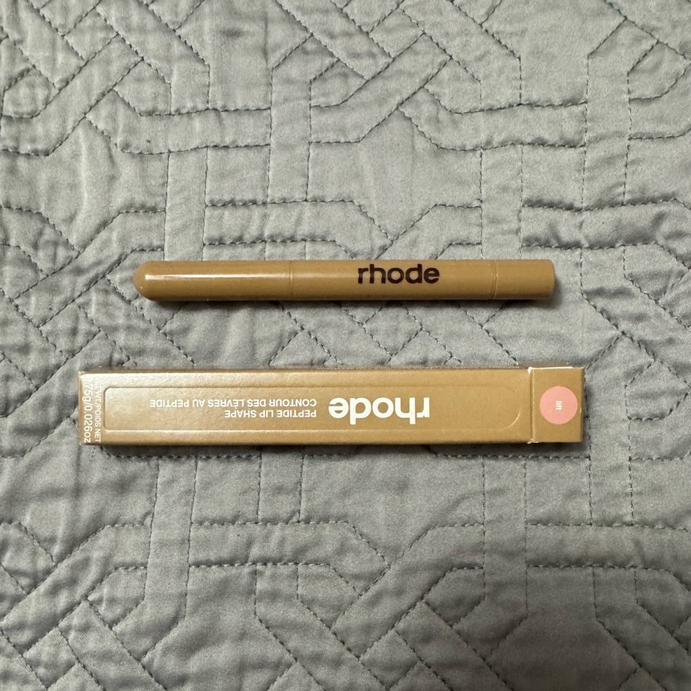 PEPTIDE LIP SHAPE LIFT